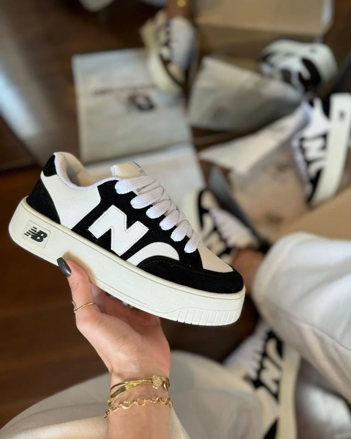 New Balance CT302 preto e branco — New Balance, KANTON